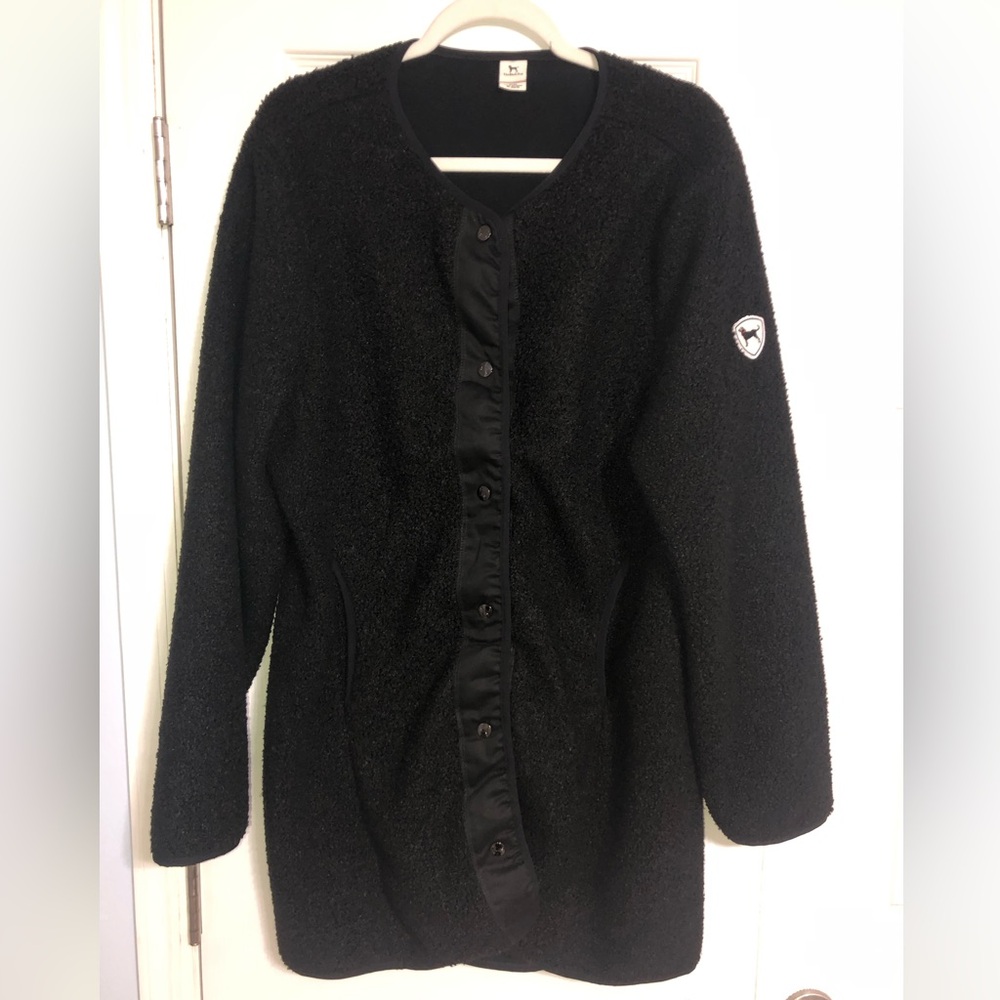 The Black Dog Ladies Wharf Side Fleece Jacket Black snap closure New size large